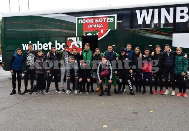 Двоен удар на Ботев в Плевен, U15 се качи на върха поне за 24 часа