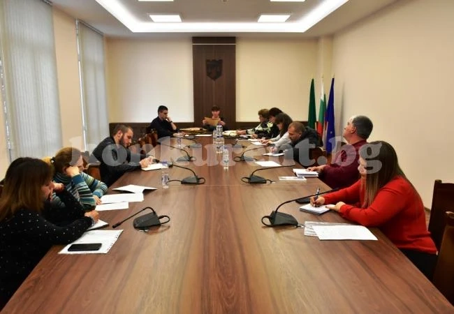 Отвориха офертите от обществена поръчка в общинско предприятие