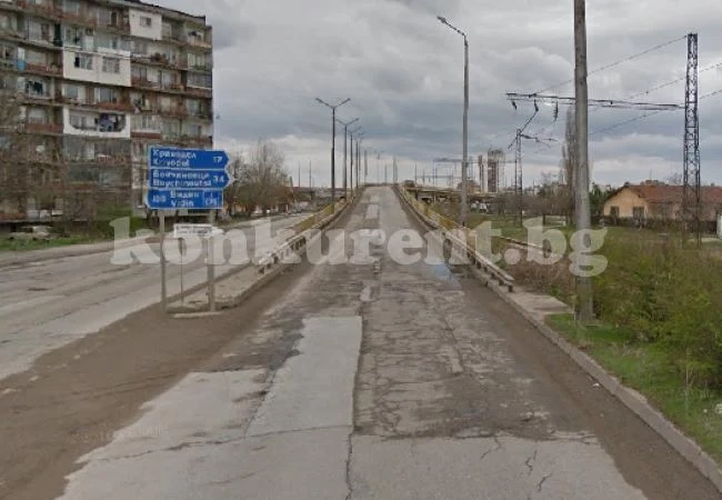 Ремонтни дейности ограничават временно движението по част от надлеза при КАТ