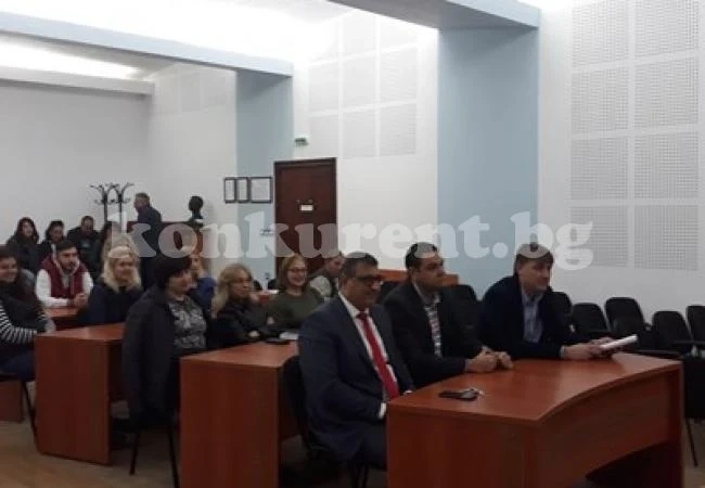 Превръщат запуснат учебен център в социални жилища