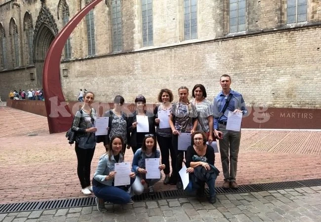 Европейско обучение за преподаватели от Средно училище \