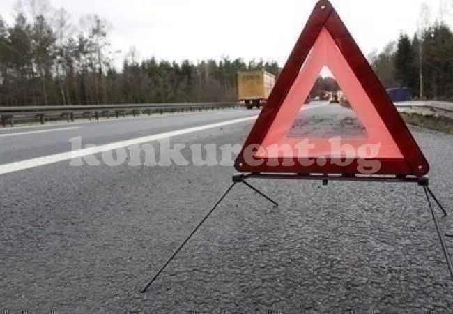 19-годишна предизвика верижната катастрофа на пътя Казанлък - Стара Загора, жена се бори за живота си