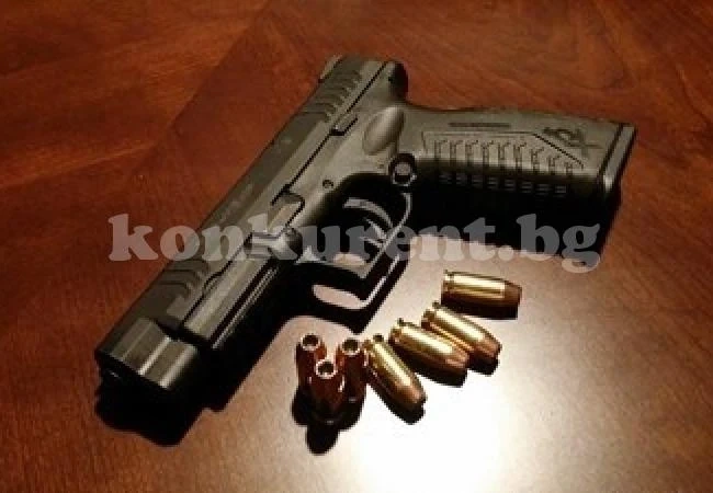 Родители намериха сина си мъртъв в Пловдив, самоубил се е