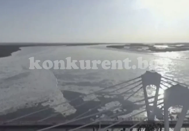 Историческо: Русия и Китай вече са свързани с мост ВИДЕО