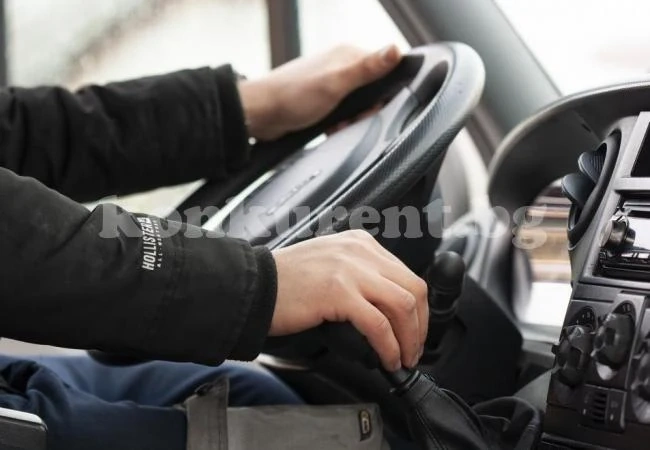 Хванаха пиян шофьор на автобус да превозва работници