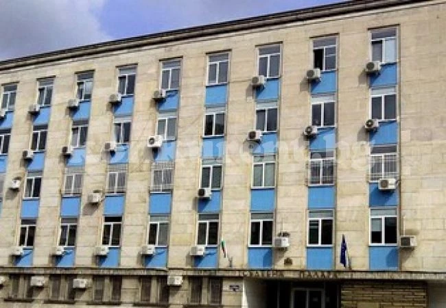 Искат постоянен арест за 21-годишен, свил колело по време на условна присъда