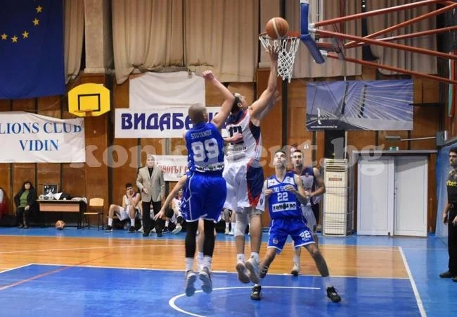 Видабаскет зарадва феновете с първа победа у дома
