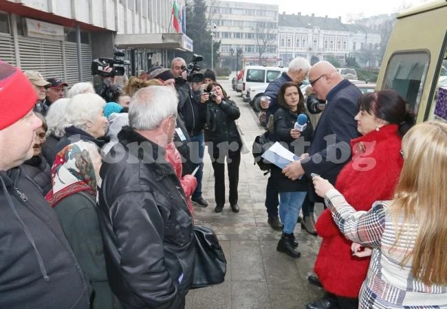 Кметът на Община Видин с благотворителна инициатива за Коледа