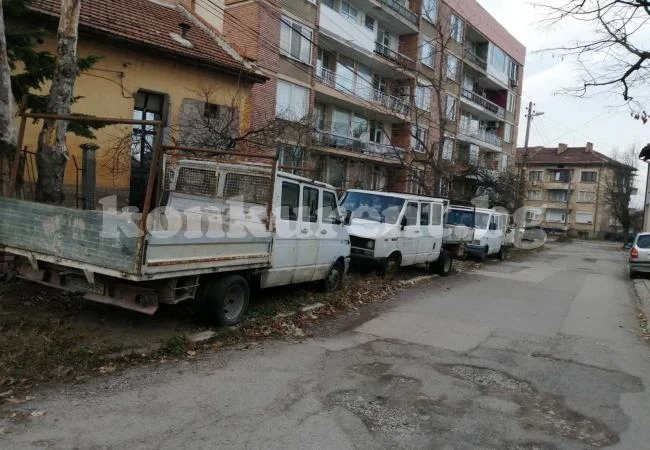 Да паркираш по врачански СНИМКИ