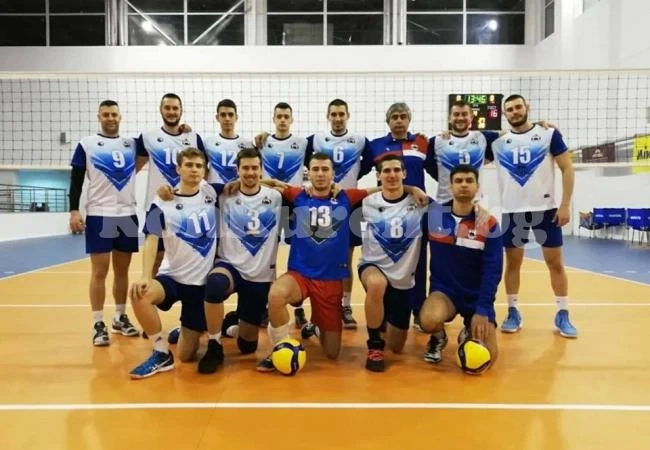 ВК Град сломи „Героите“, ще зимува в Топ 3 на ВЛ