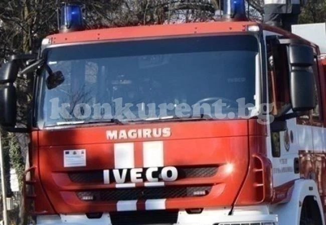 Пожарната: При силен вятър изключете тока и газта, ако сте у дома