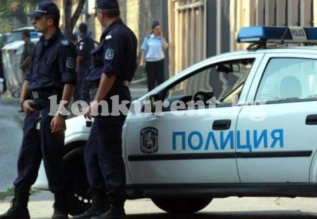 Водач офейка след инцидент с „Форд“