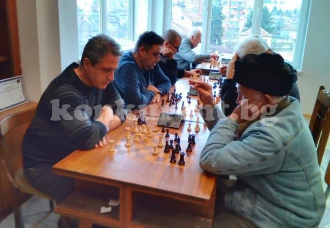 Излъчиха призьори по шах в Мездра
