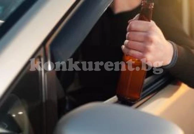 Къркан отнесе акт, блъснал „Опел“