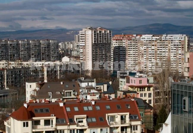 89 307 евро средно за двустаен апартамент в София