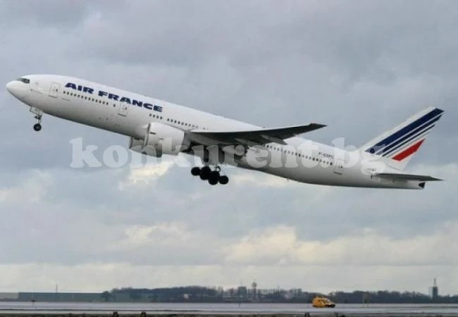 Откриха труп на дете в колесника на самолет на Air France в Париж