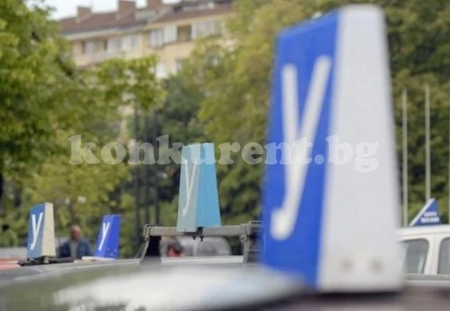 Автоинструктори излизат на протест срещу промените в шофьорските курсове