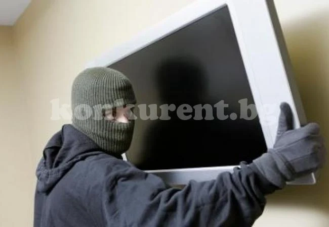 Върнаха откраднат телевизор на собственичката му