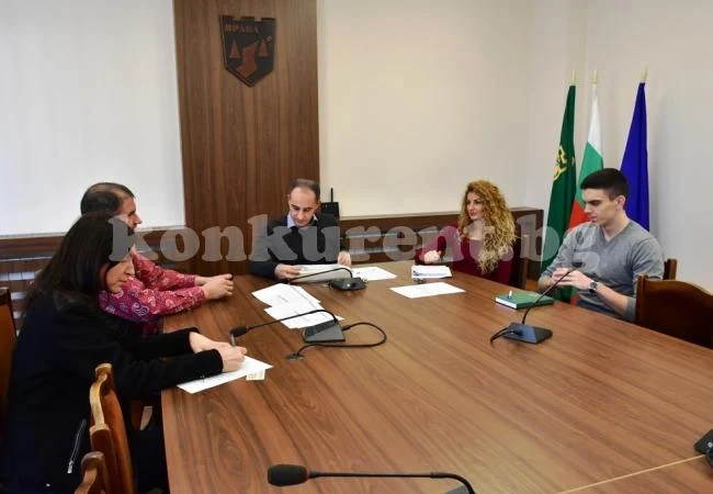 Избират кой ще проектира и изпълнява ремонта на водопроводната мрежа в Девене