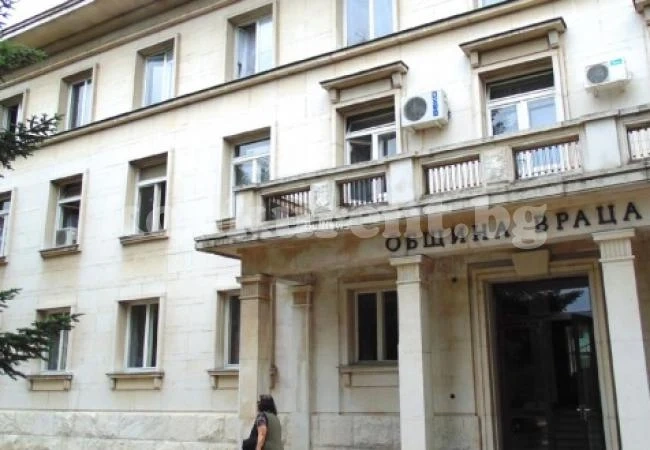 Община Враца продължава да осигурява топъл обяд на 120 лица