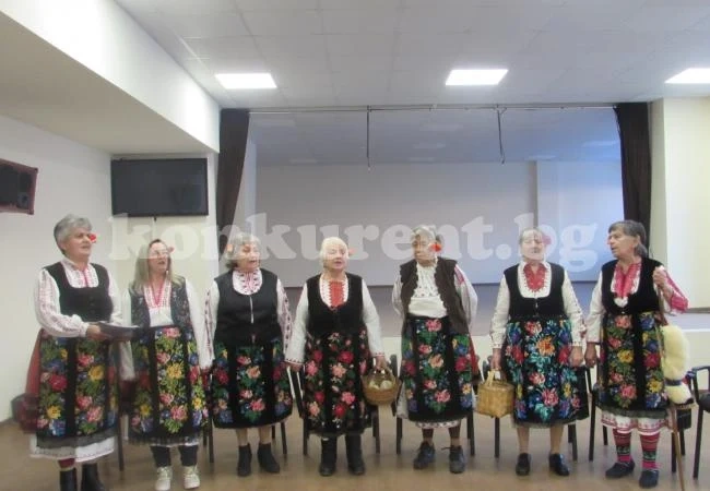Събраха се на турлашка седенкя в Белоградчик СНИМКИ