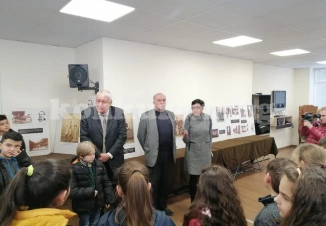 Откриха изложба, посветена на Васил Левски