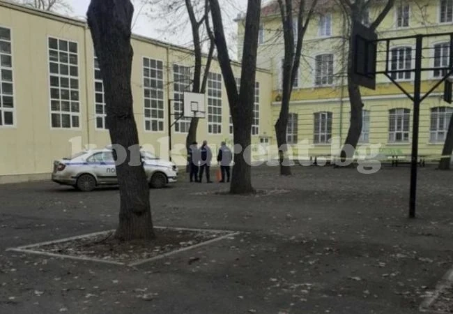 Ужасяваща трагедия в двора на Английската гимназия в Русе