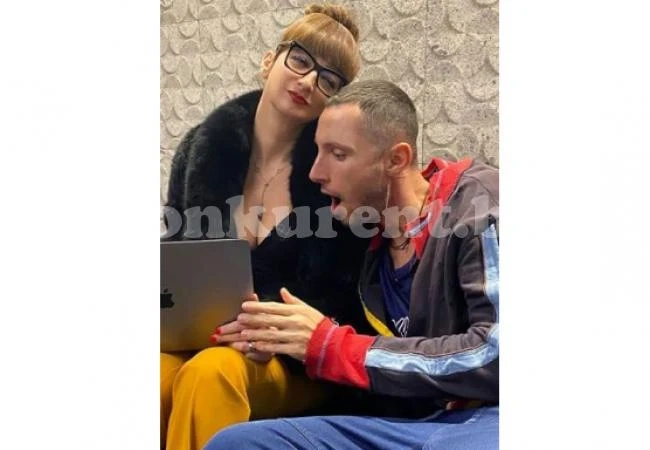Джийсън завеща вибратор на Тенекеджиева