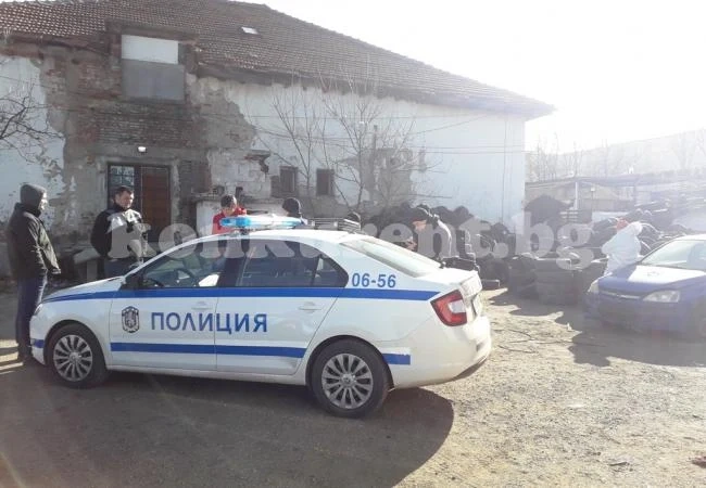 Блокираха Враца заради опасни сандъци с живак и отрови СНИМКИ