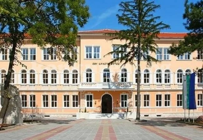 Известни лектори говорят за Ботев и Левски