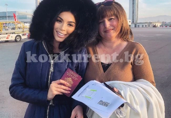 Мегз замина на тайнствено пътешествие с майка си