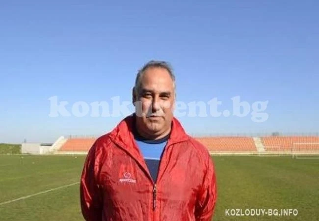 Нова управа и нов треньор в Първа Атомна
