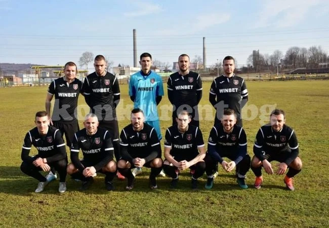 Дебют на Виктор Василев, майстор от Първа Атомна и Вени Ивайлов за Академията