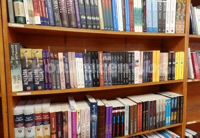 Нови книги за почти 9000 лева купи библиотеката в Монтана