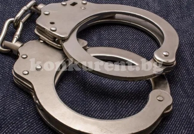 Четирима са задържани за нападение над полицаи на протеста пред МРРБ
