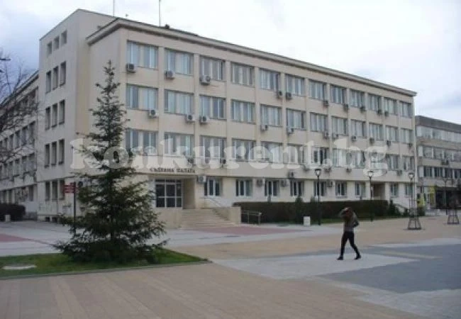 2 г. и 8 м. затвор за подсъдим, причинил в катастрофа смъртта на пешеходец