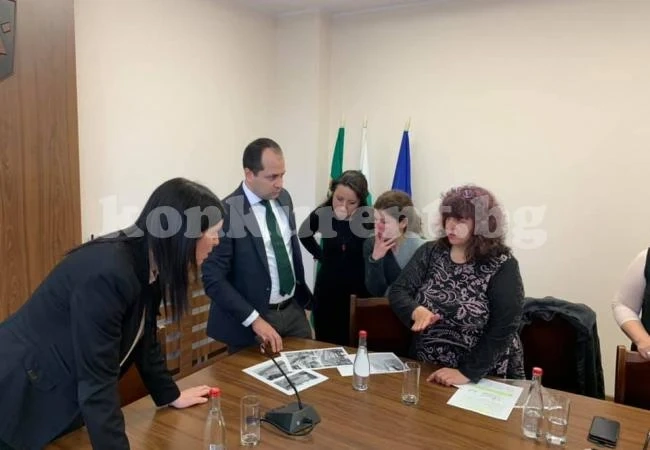 Ще изградят две детски площадки за деца със специални потребности във Враца