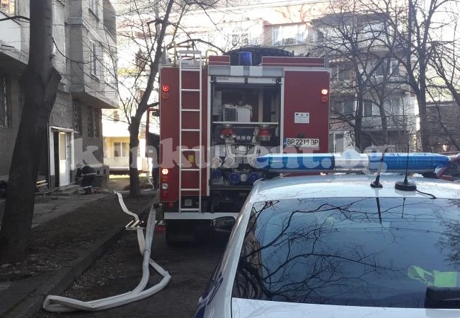 Вой от пожарна и линейка огласиха центъра на Враца СНИМКИ