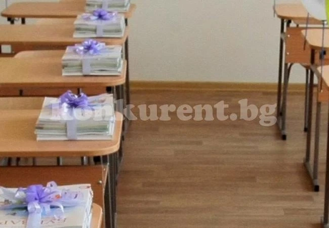 Въпреки недоволството: МОН праща аудиозаписи на четвъртокласниците