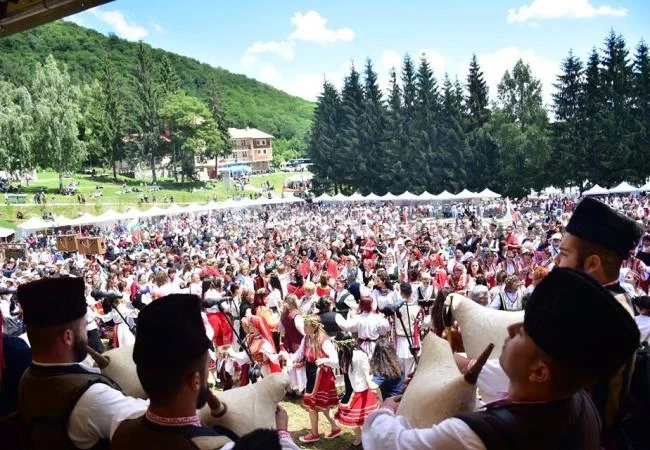 Стартира записването за Националния фолклорен събор „Леденика“
