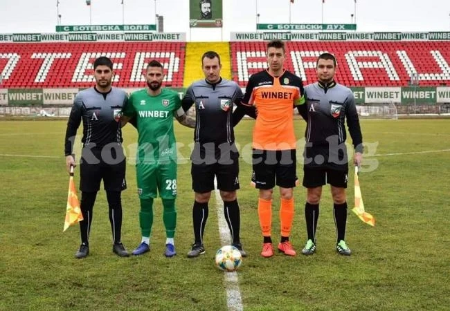 Ботев завърши 1:1 с Литекс в контрола под снега