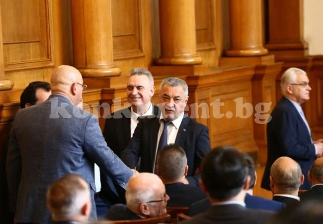 Ключов ден в парламента: Депутатите решават за Закона за хазарта