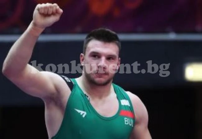 Двама от Ботев 93 представят България на европейското в Рим