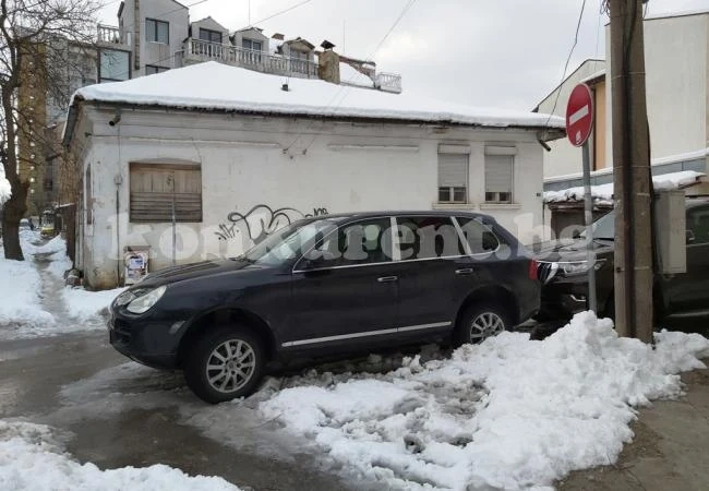 Да паркираш по врачански СНИМКИ
