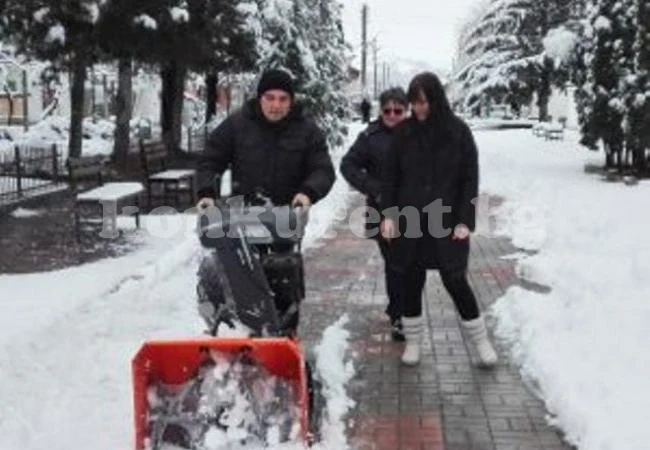 Георги Дамяново си купи мини роторен снегорин