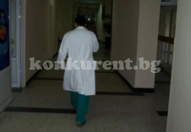 Тийнейджър открадна лекарски печат, хванаха го