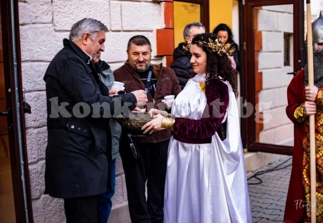 Мездра изпревари всички с Дионисиевите празници СНИМКИ