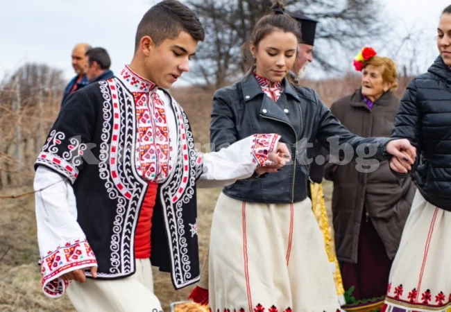 В Типченица празнуваха Трифон Зарезан