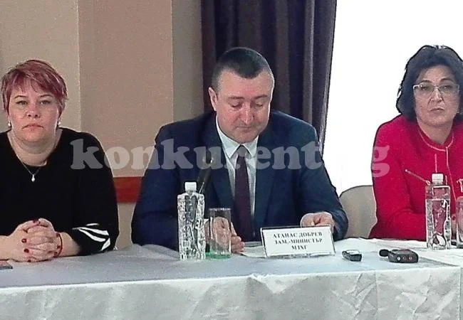 Броят земеделските стопанства