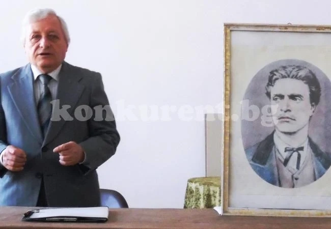 В Лом се поклониха пред Апостола